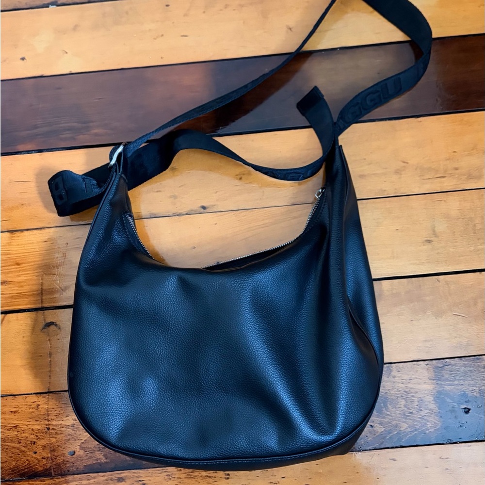 Baggu Medium Leather Crescent Bag Black